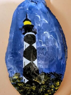 Hand-Painted NC Cape Lookout Lighthouse Oyster Shell